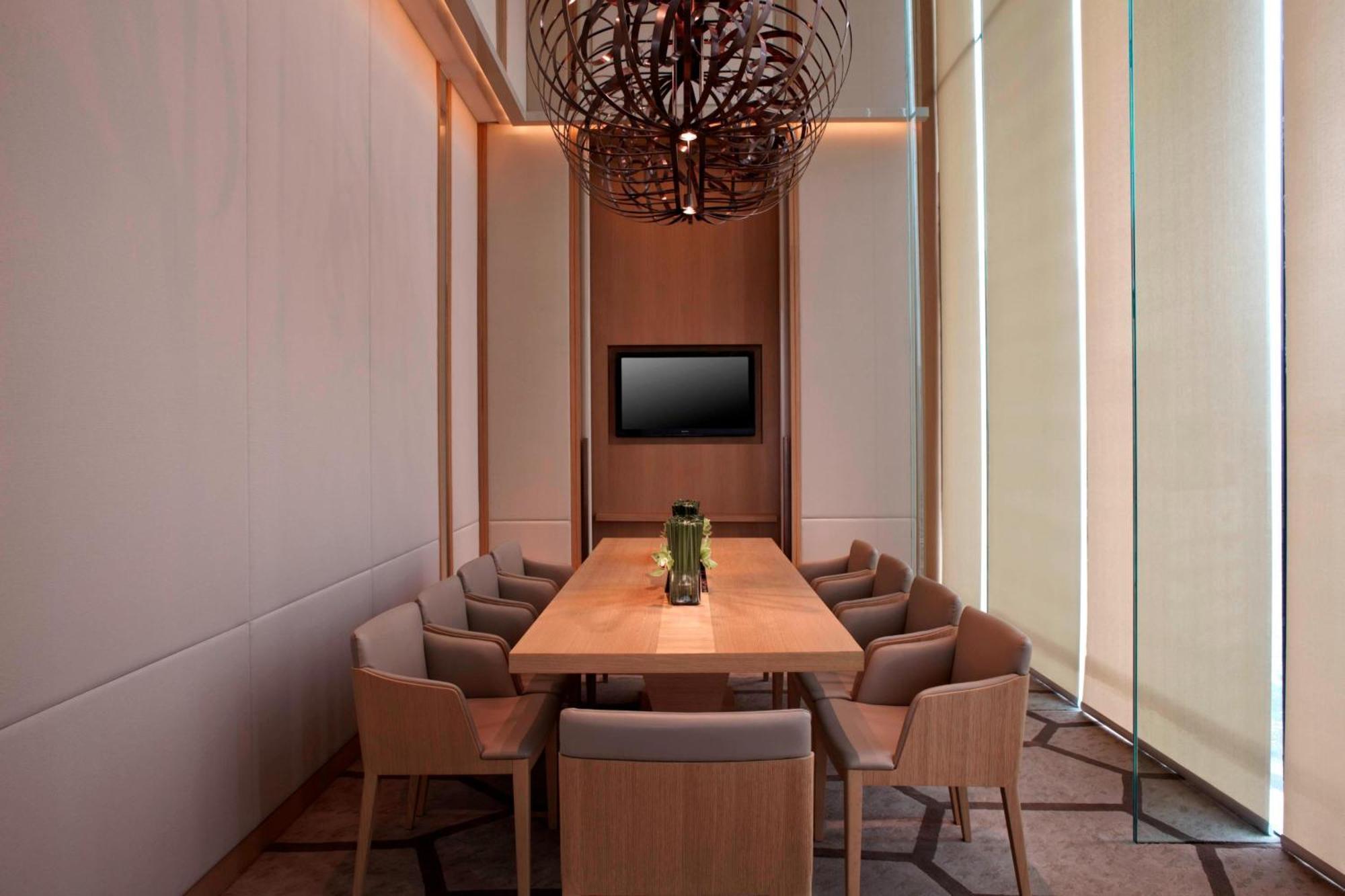 Courtyard By Marriott Hong Kong Sha Tin Hotel Екстериор снимка